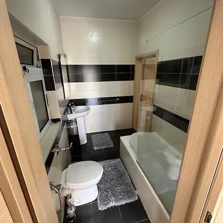 Modern - Close To The & Pv