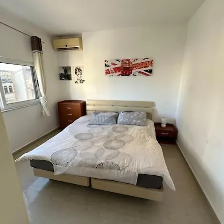 Apartment Modern - Close To The & Pv