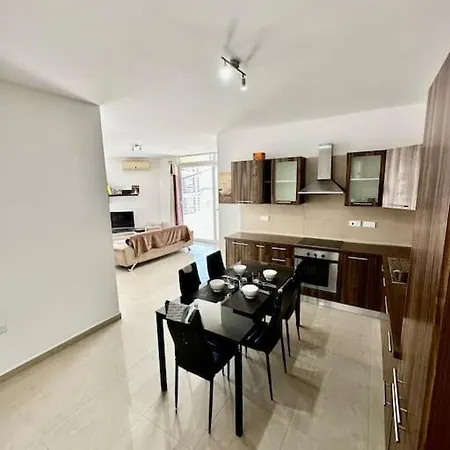 Modern - Close To The & Pv * Is-Swieqi